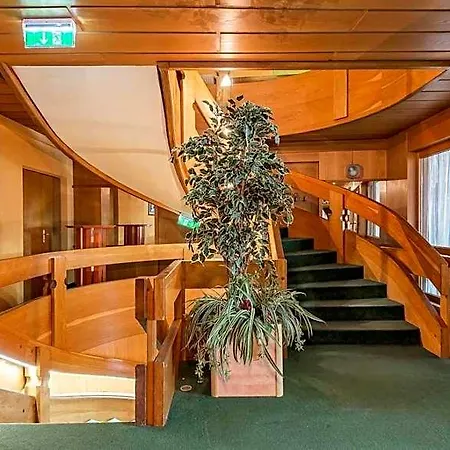 Hotel Roessl-dependance Neue Post 3*