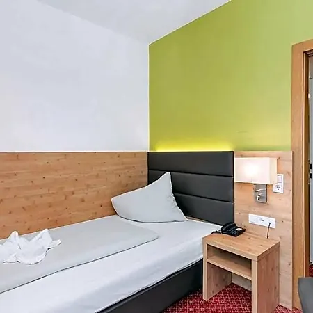 Hotel Roessl-dependance Neue Post