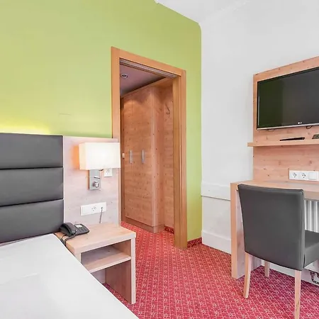 Roessl-dependance Neue Post 3*